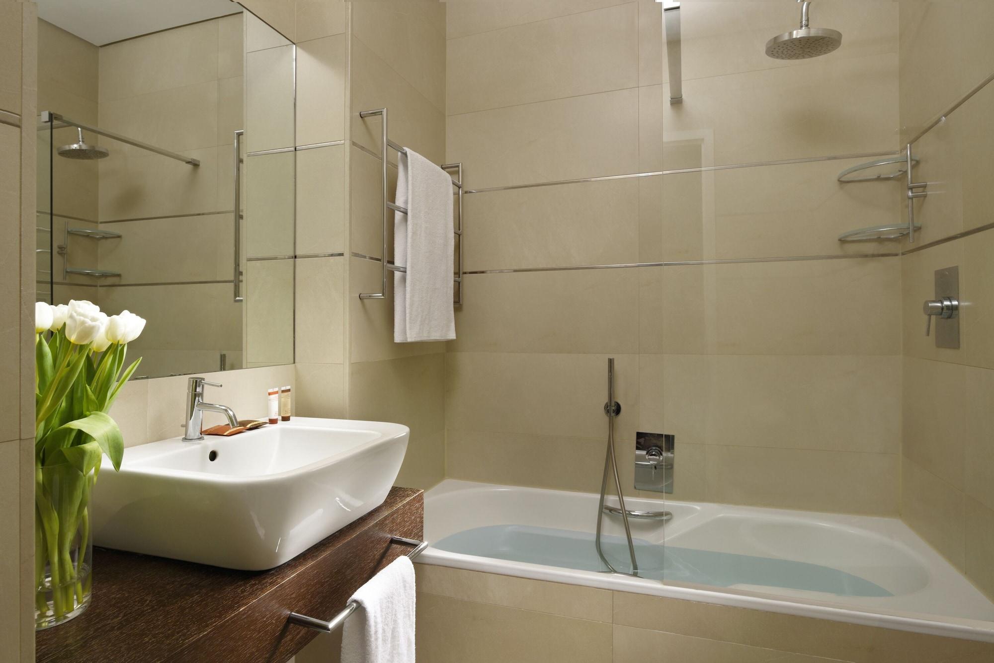 Hotel La Favorita Mantova Esterno foto
