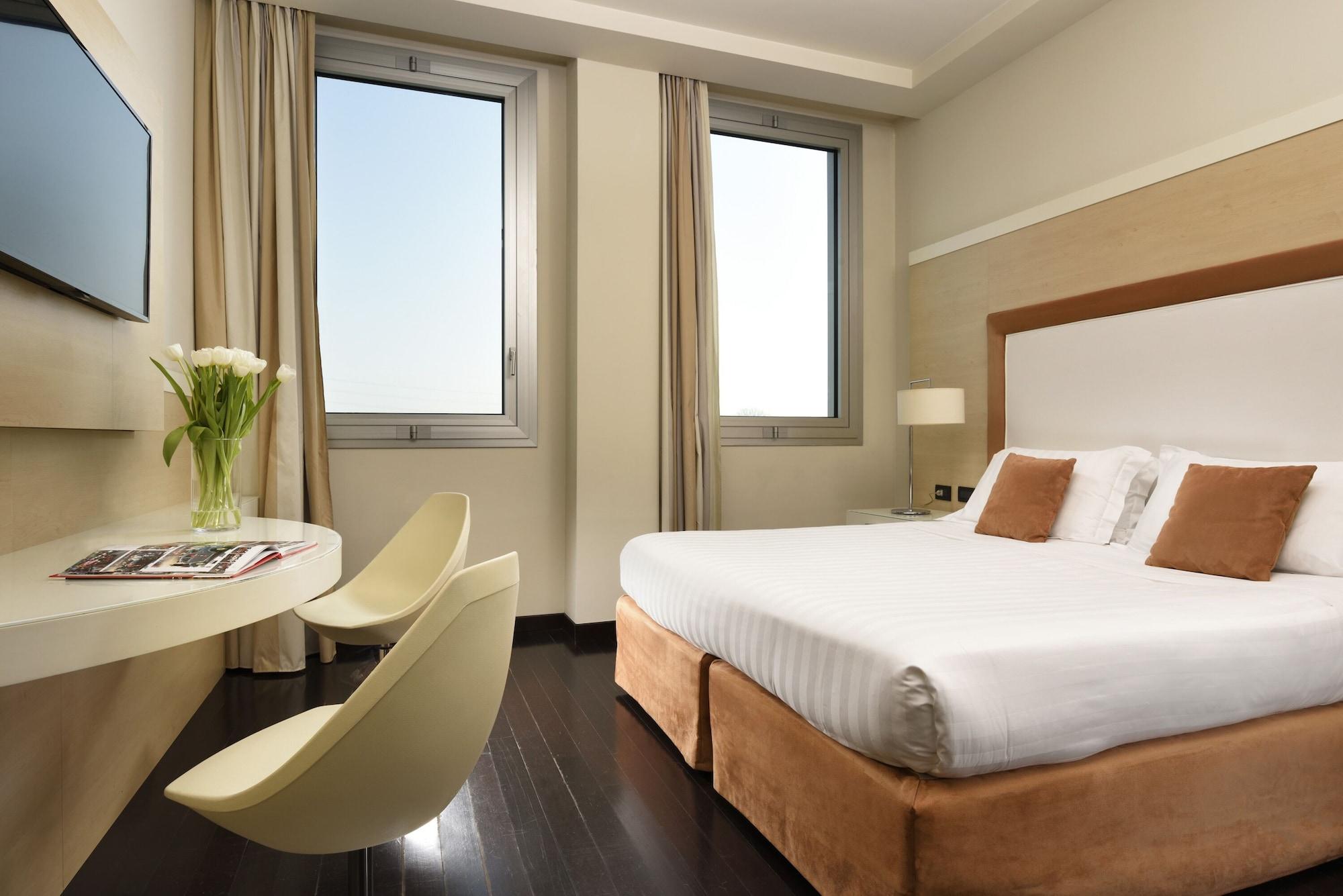 Hotel La Favorita Mantova Esterno foto